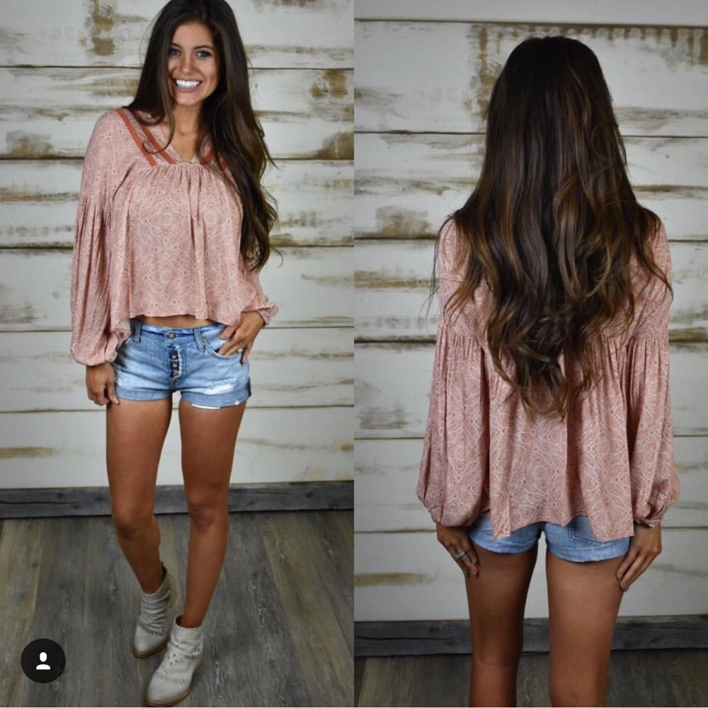 ⚜️ Thesethree Boutique long sleeve rust shirt